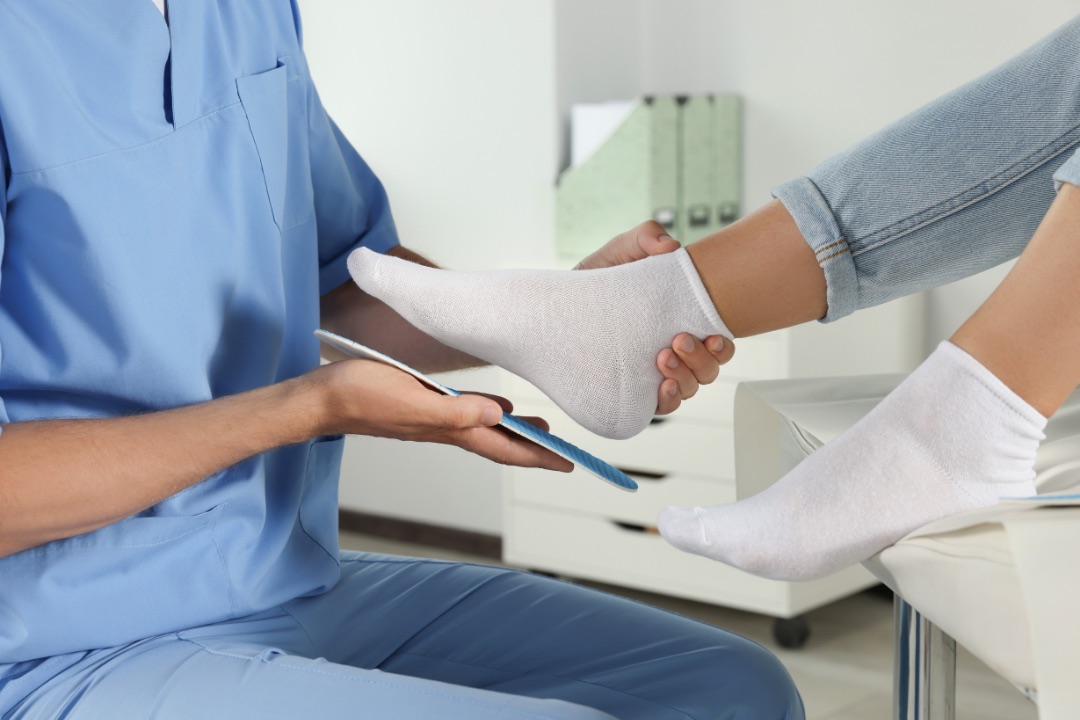 Plantilla ortopédica a medida para fascitis plantar en Concepción — Footline
